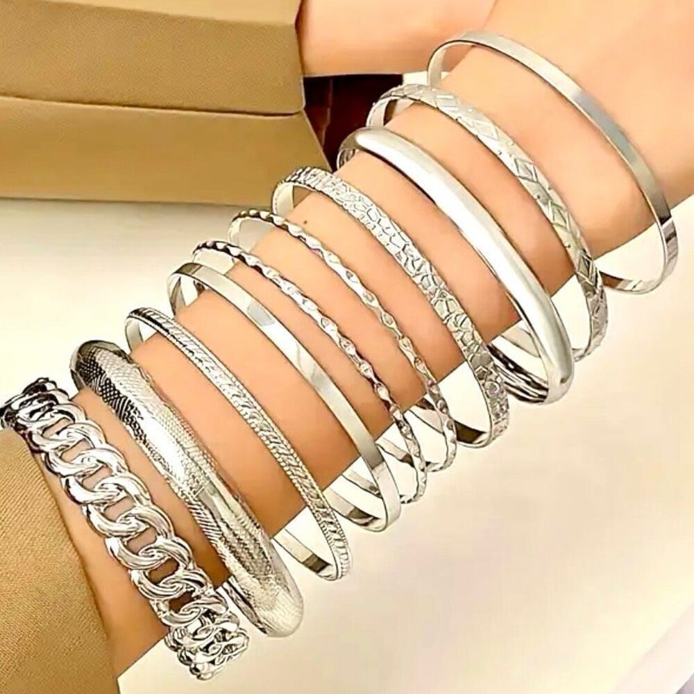 NWT Gorgeous 10 Pieces Highly Polished Shiny Silver Bangle Bracelets Set